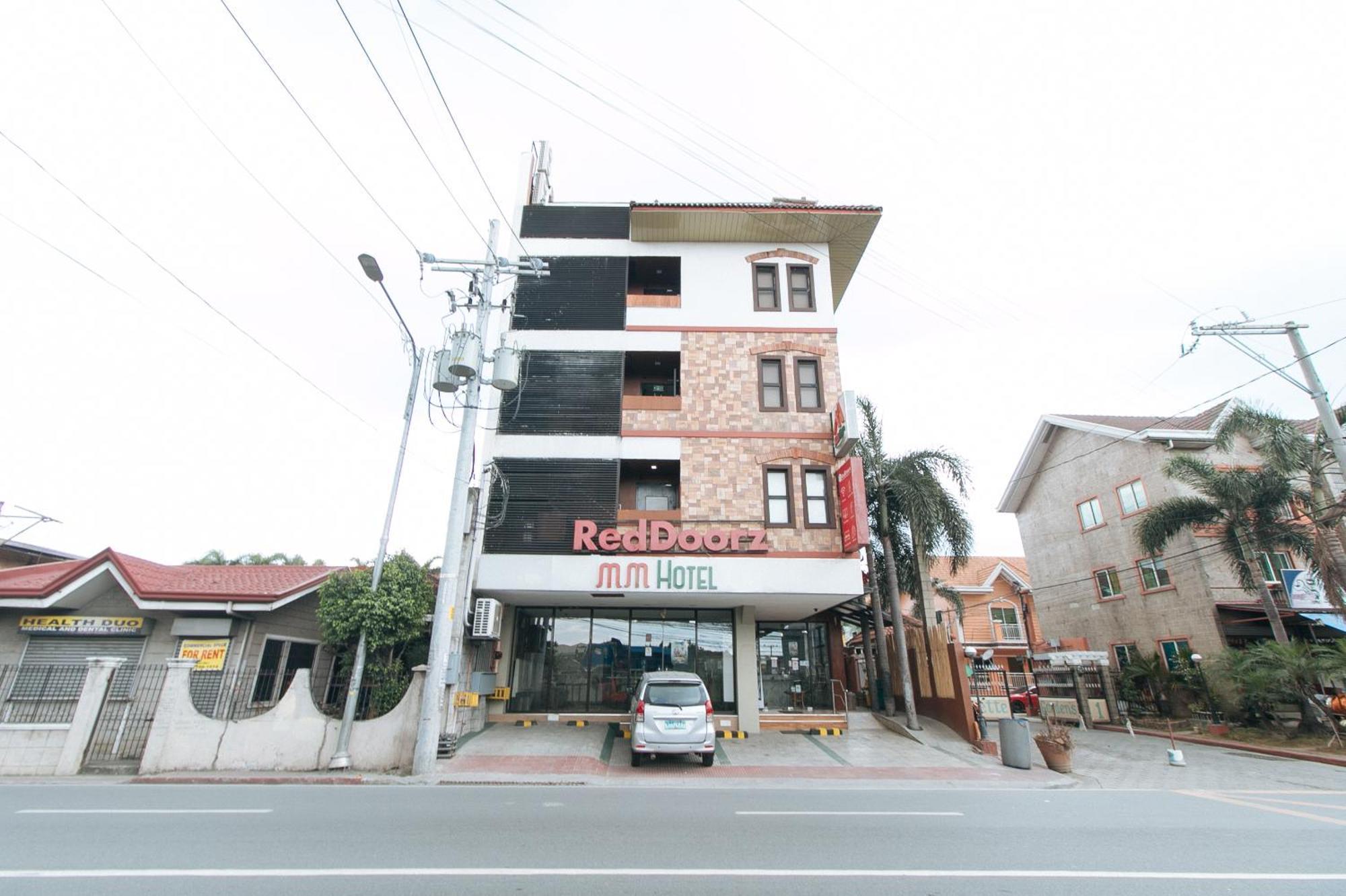 Reddoorz Plus At Mm Hotel Las Pinas Former Reddoorz Plus Near Bamboo Organ Dış mekan fotoğraf