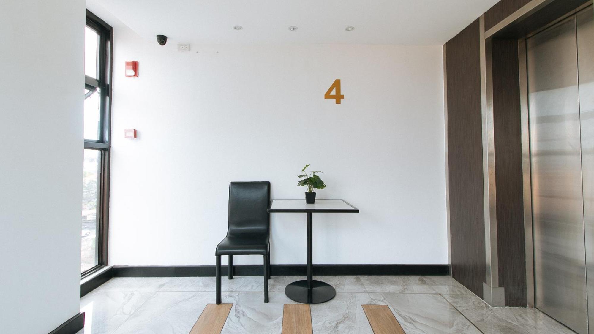 Reddoorz Plus At Mm Hotel Las Pinas Former Reddoorz Plus Near Bamboo Organ Dış mekan fotoğraf